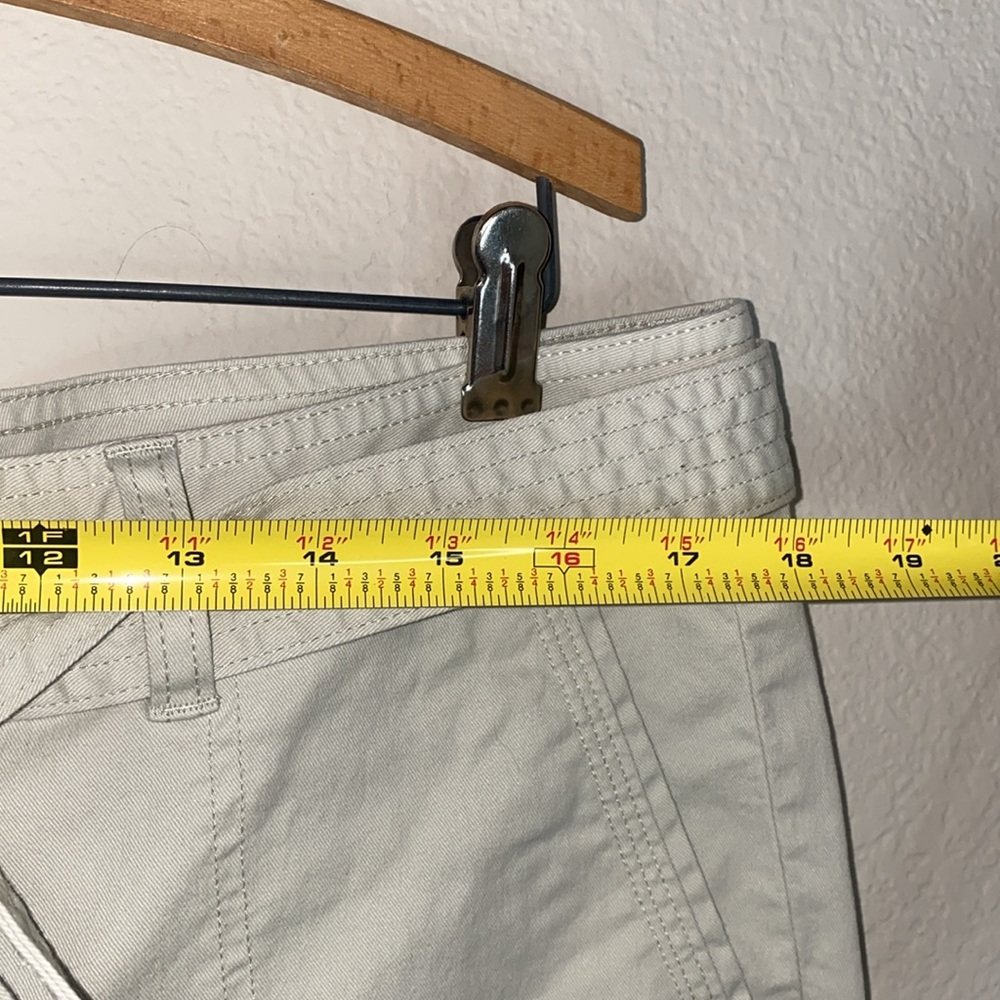 🎱Vineyard Vines Women’s high waisted skinny pants in the color Stone! - Picture 8 of 10